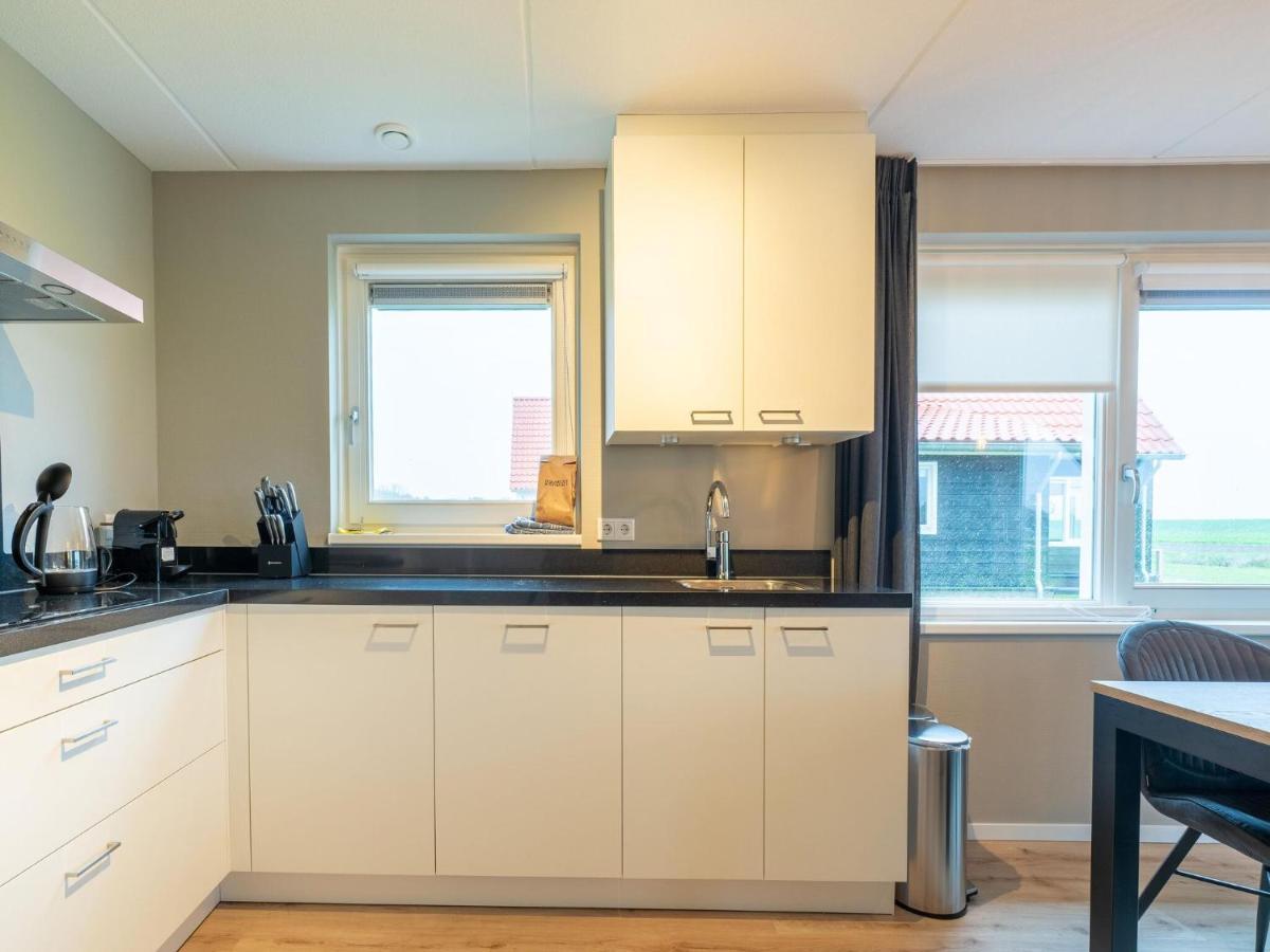 Modern Holiday Home By The Sea With Sauna Scherpenisse Экстерьер фото